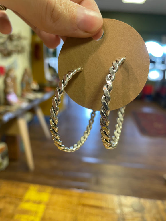 Twist silver hoop earrings